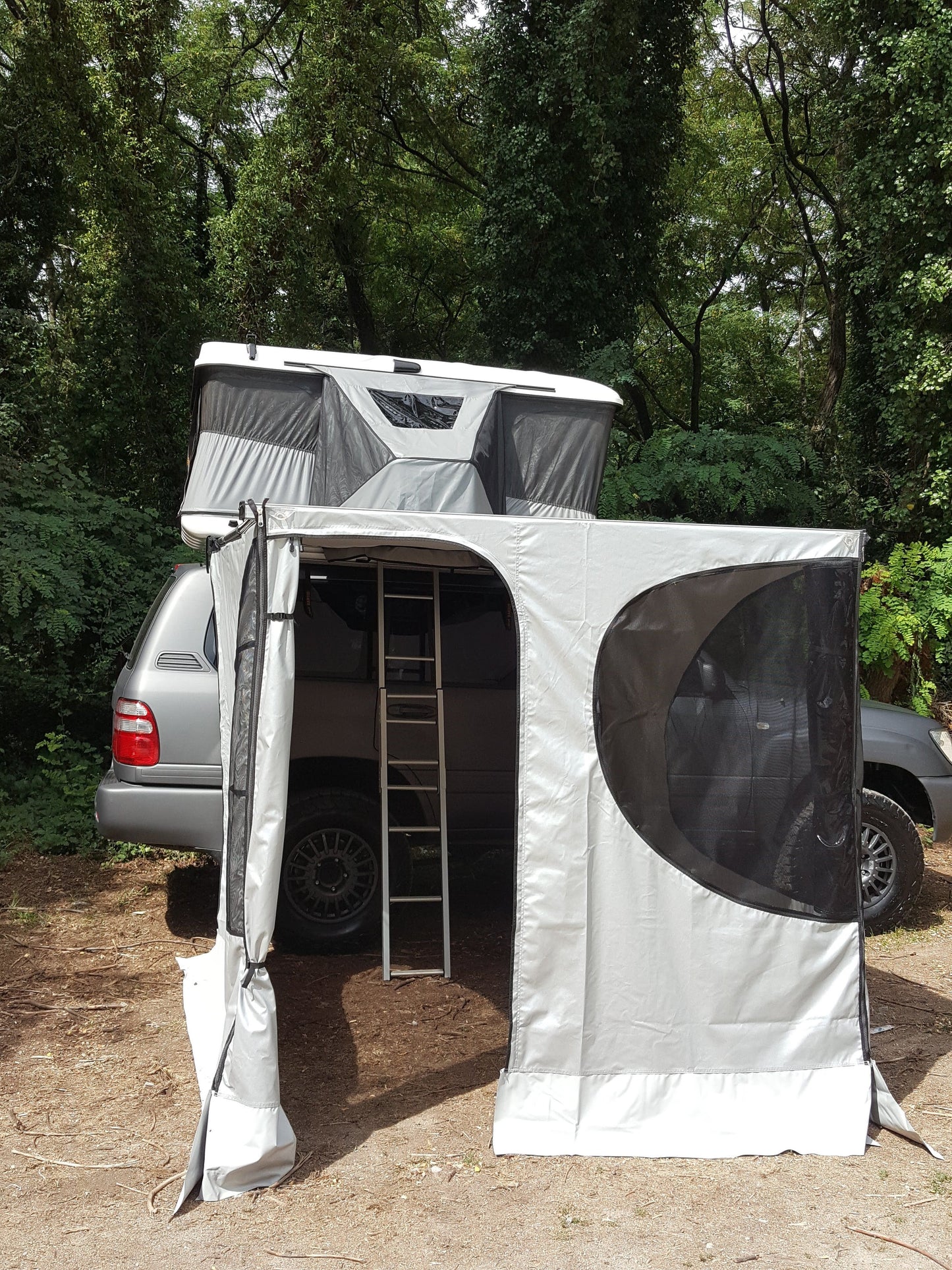 JAMES BAROUD Walls for Awning (Back / Side) image 5