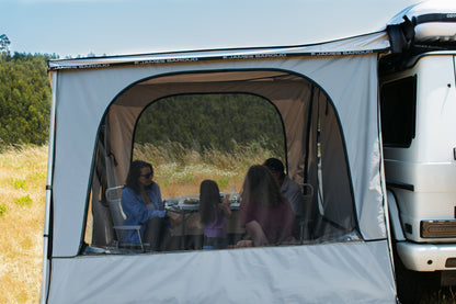 JAMES BAROUD Family Room image 3