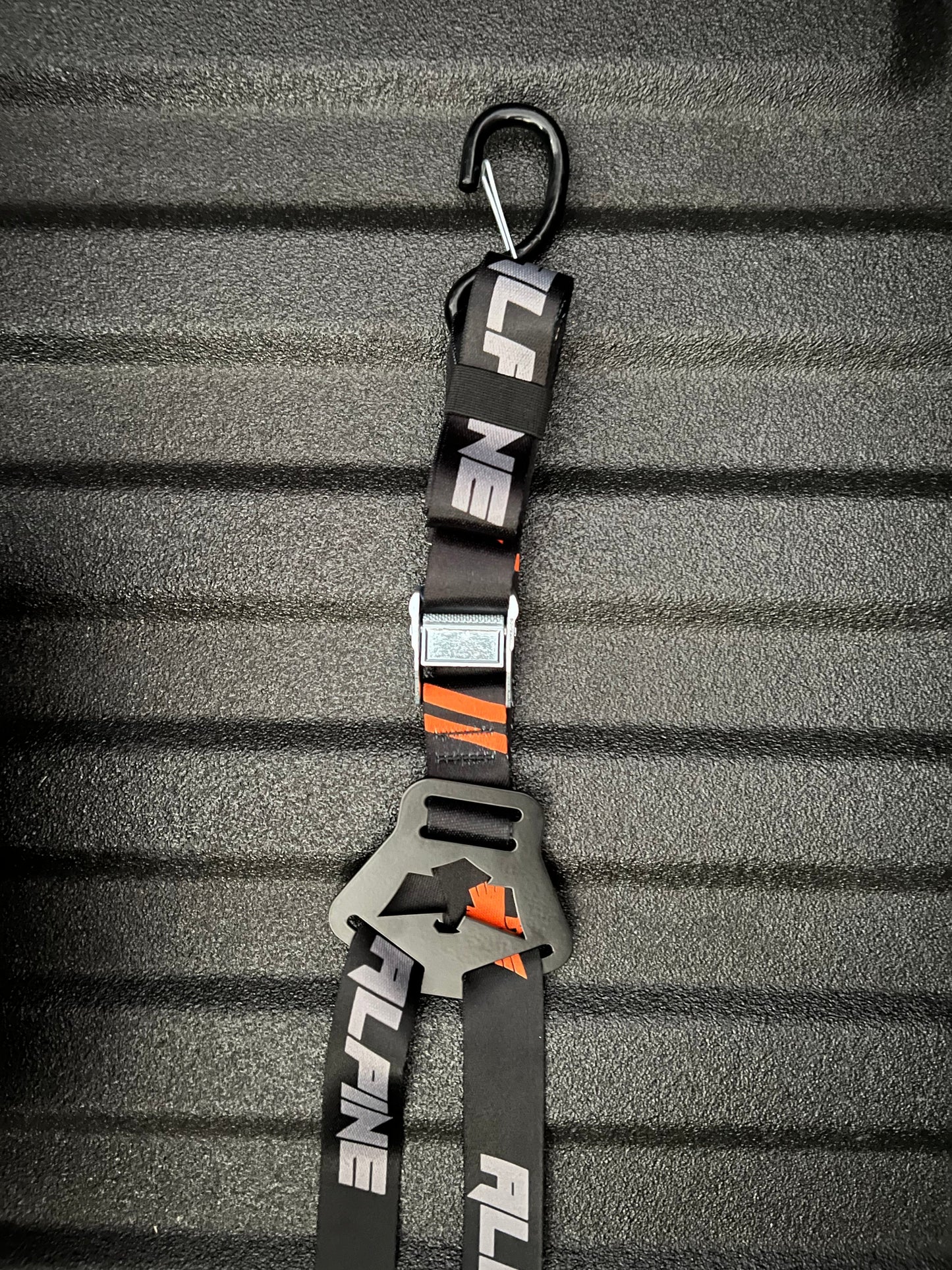 Dual Y Fuel Jug Strap- OG Black