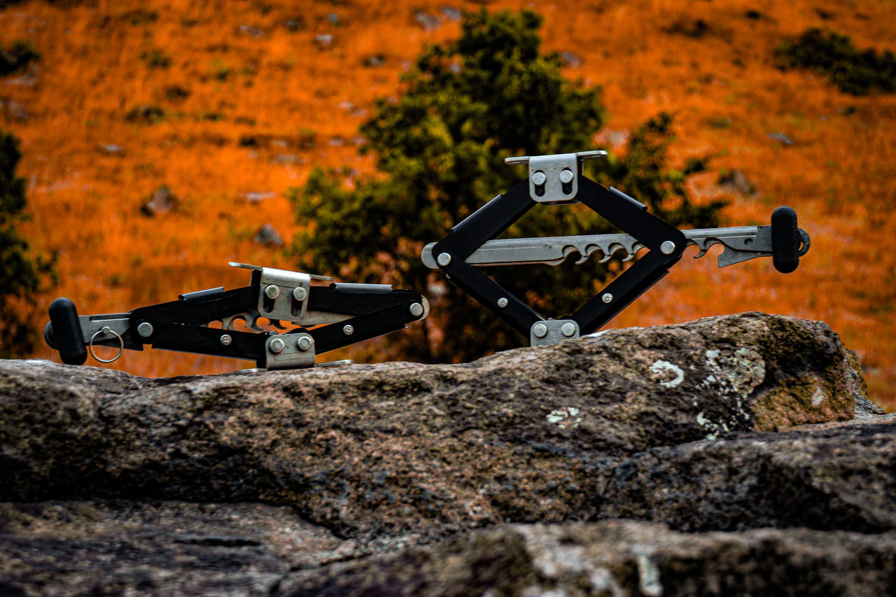 Flat Peak Universal Roof Top Tent Leveling Mounts